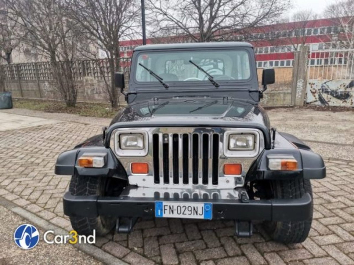Jeep Wrangler 2.0 Turbo Sahara (3)