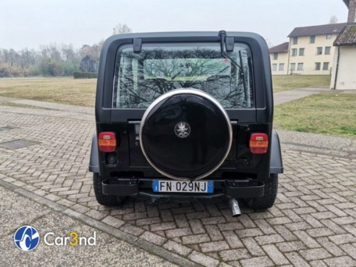 Jeep Wrangler 2.0 Turbo Sahara (4)