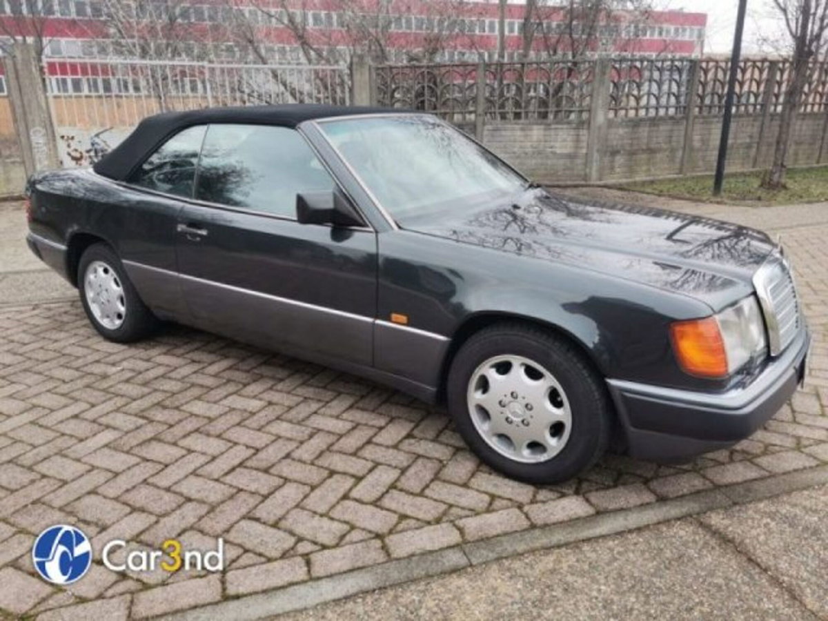 Mercedes-Benz 300 Cabrio 300 SL-24 (2)