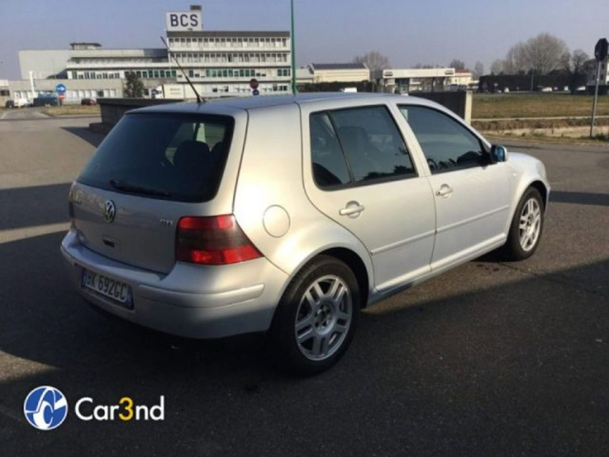 Volkswagen Golf 1.8 turbo 20V cat 5p. GTI (4)