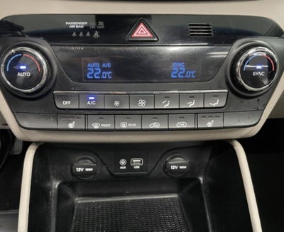 Hyundai Tucson 1.7 CRDi DCT XPossible (14)