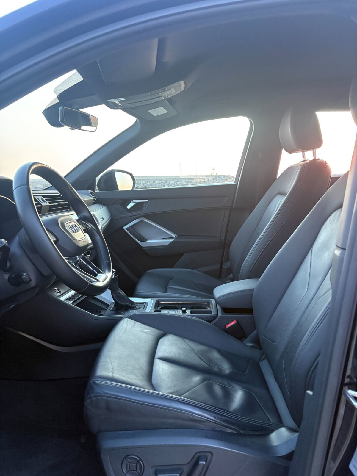 Audi Q3 35 TDI quattro S tronic Business Advanced (12)
