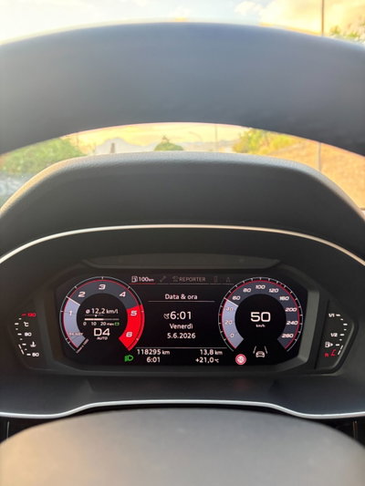 Audi Q3 35 TDI quattro S tronic Business Advanced (17)