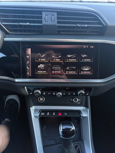 Audi Q3 35 TDI quattro S tronic Business Advanced (19)