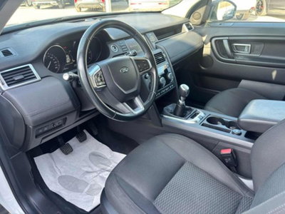 Land Rover Discovery Sport 2.0 TD4 150 CV Pure (10)