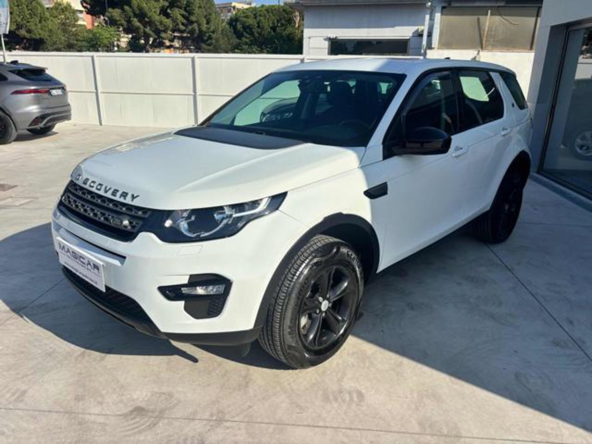 Land Rover Discovery Sport 2.0 TD4 150 CV Pure (3)