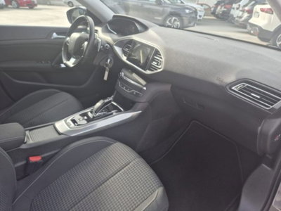 Peugeot 308 BlueHDi 130 S&S EAT8 Active Business (11)