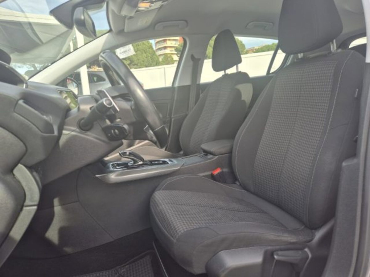 Peugeot 308 BlueHDi 130 S&S EAT8 Active Business (7)