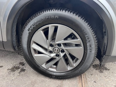 Nissan Qashqai 1.3 mhev Acenta 2wd 140cv (14)