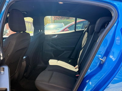 Ford Focus 1.0 EcoBoost 125 CV automatico 5p. ST-Line Co-Pilot (11)