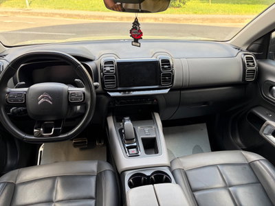 Citroen C5 Aircross Aircross Hybrid 225 E-EAT8 Shine (6)