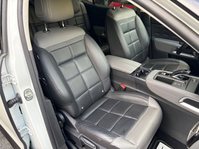 Citroen C5 Aircross Aircross Hybrid 225 E-EAT8 Shine (9)