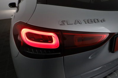 Mercedes-Benz CLA Shooting Brake 180 d Automatic Shooting Brake Premium (10)