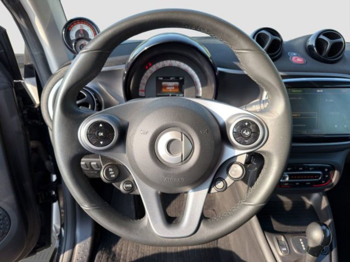 smart Fortwo EQ Passion (11)