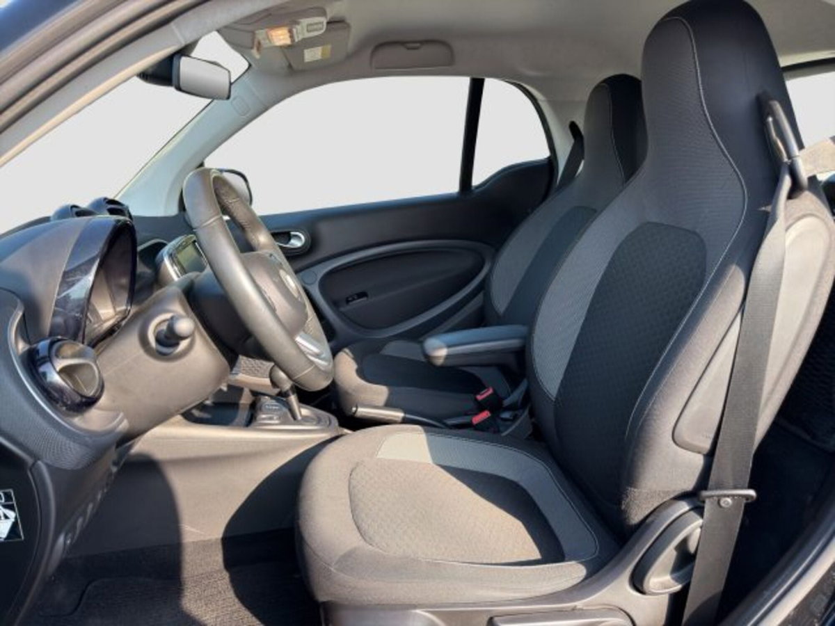 smart Fortwo EQ Passion (9)