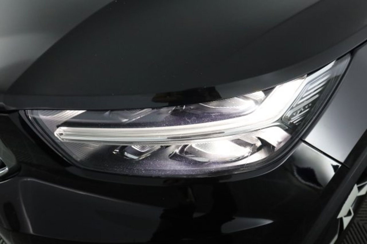 Volvo XC40 T4 AWD Geartronic Momentum (9)