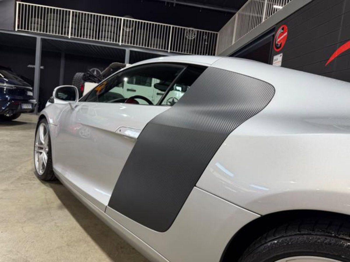 Audi R8 Coupé 4.2 V8 FSI quattro R tronic (7)