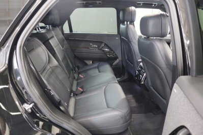 Land Rover Range Rover Sport 3.0D l6 249 CV HSE Dynamic Stealth (12)