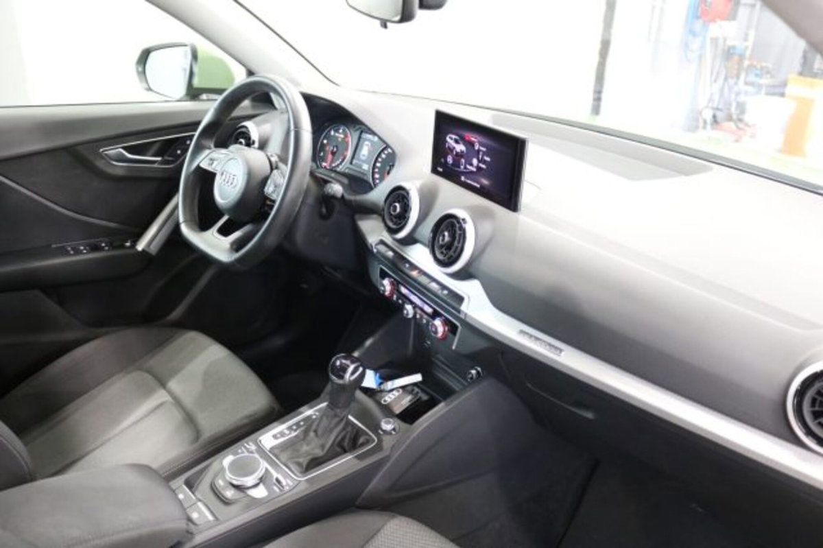 Audi Q2 Q2 35 TDI quattro S tronic S line Edition (16)