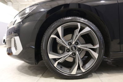 Audi A3 Sportback 30 g-tron S tronic Business Advanced (8)