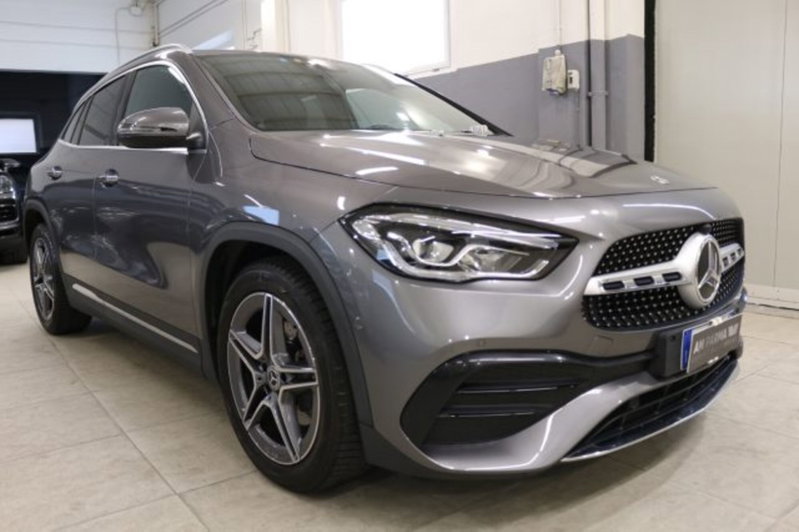 Mercedes-Benz GLA SUV 180 d Automatic Premium
