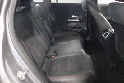 Mercedes-Benz GLA SUV 180 d Automatic Premium (12)