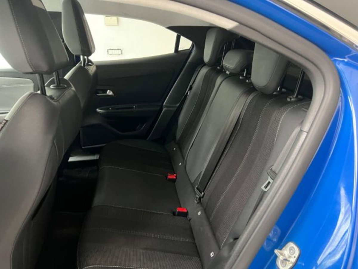 Opel Mokka 1.2 Turbo Elegance (14)