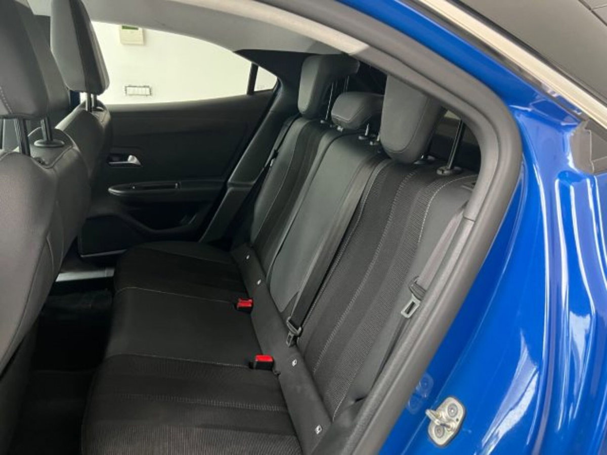 Opel Mokka 1.2 Turbo Elegance (15)