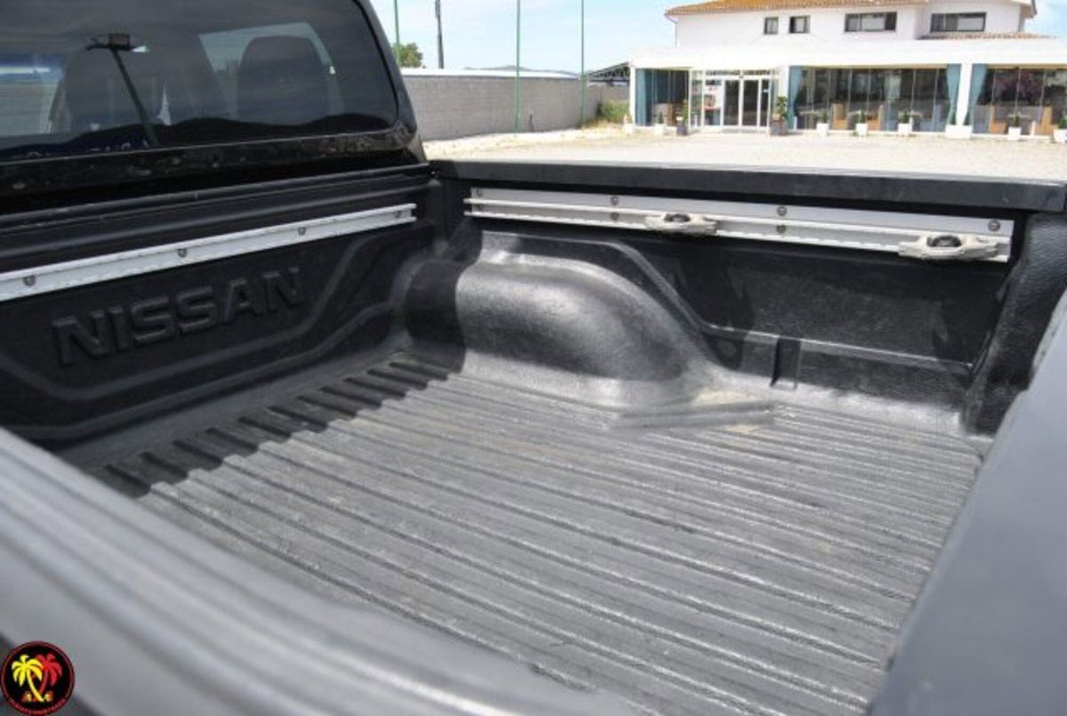 Nissan Navara 2.3 dCi 190 CV 4WD Double Cab Tekna (18)