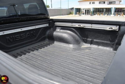 Nissan Navara 2.3 dCi 190 CV 4WD Double Cab Tekna (18)
