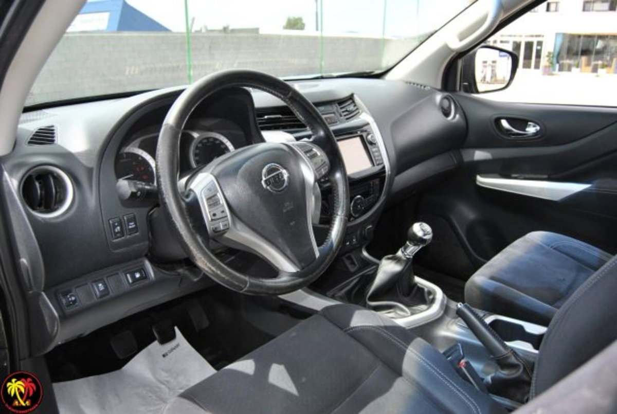 Nissan Navara 2.3 dCi 190 CV 4WD Double Cab Tekna (5)