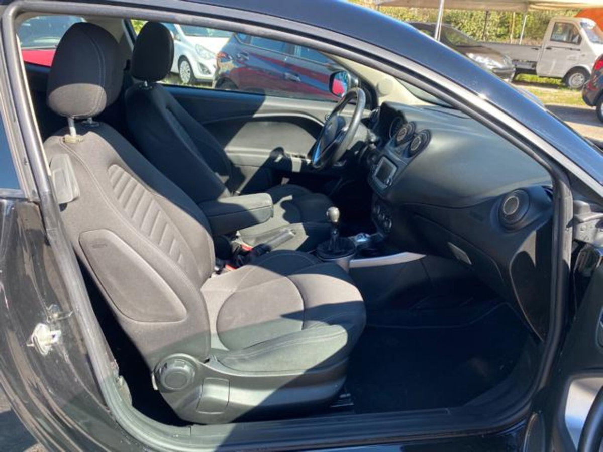 Alfa Romeo MiTo 1.3 JTDm 95 CV S&S Super (9)