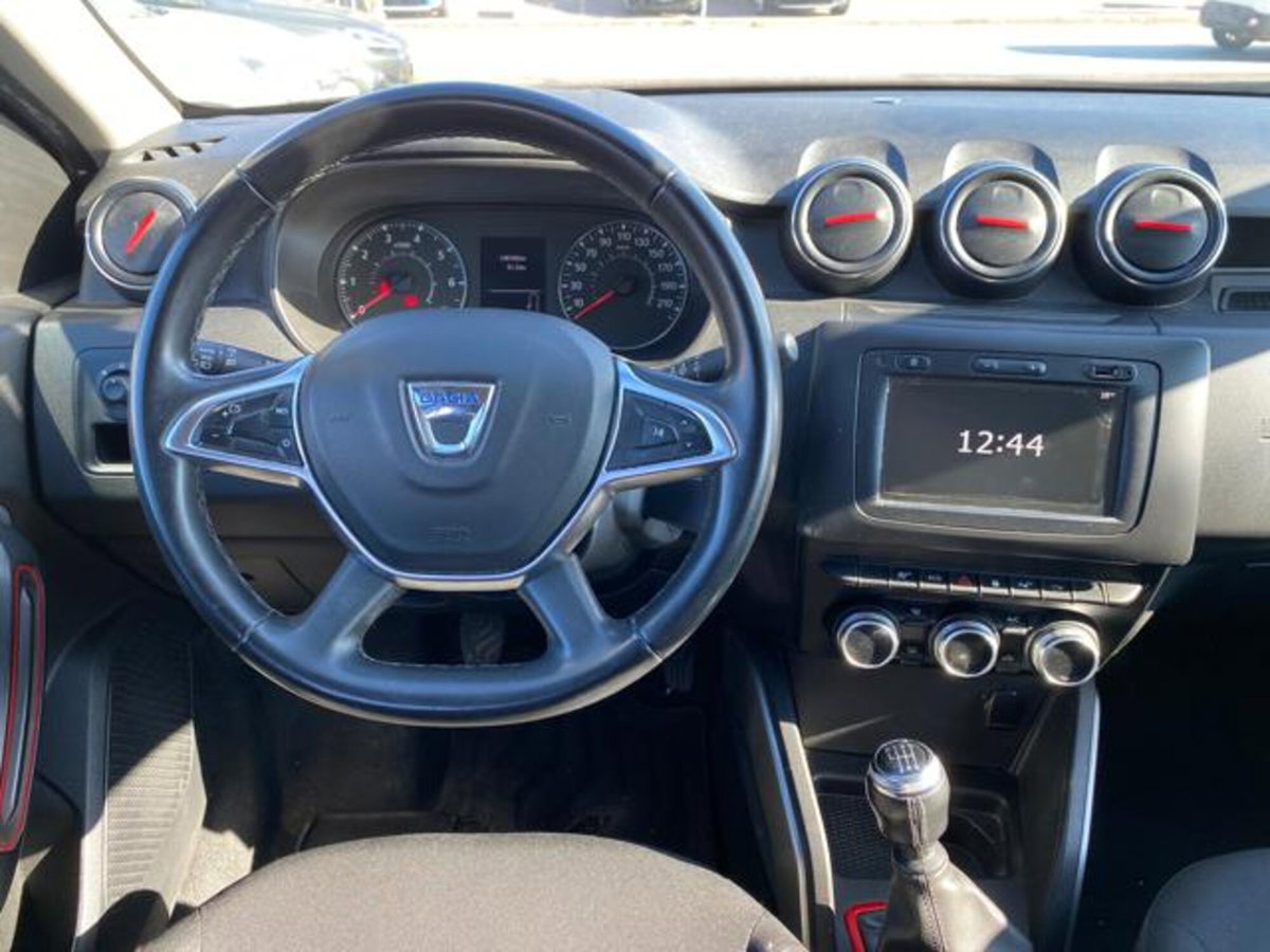 Dacia Duster 1.5 Blue dCi 8V 115 CV 4x2 Techroad (11)