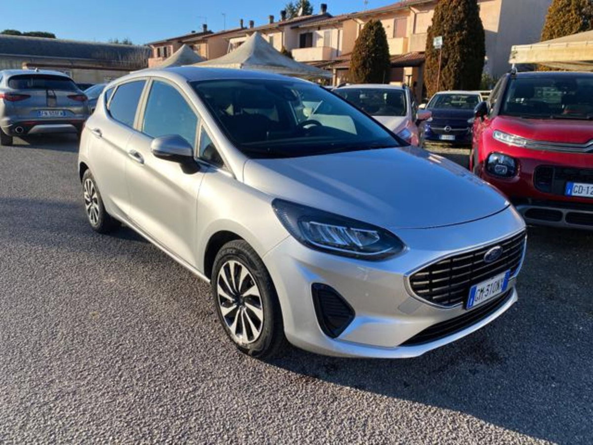 Ford Fiesta 1.1 75 CV 5 porte Titanium (2)