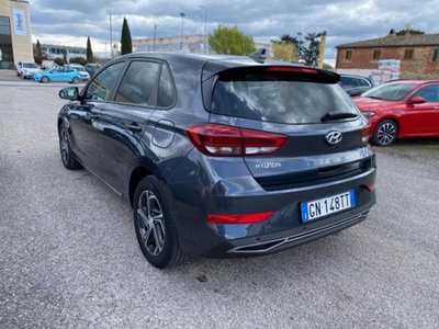Hyundai i30 Fastback 1.0 T-GDI iMT 48V Prime (4)