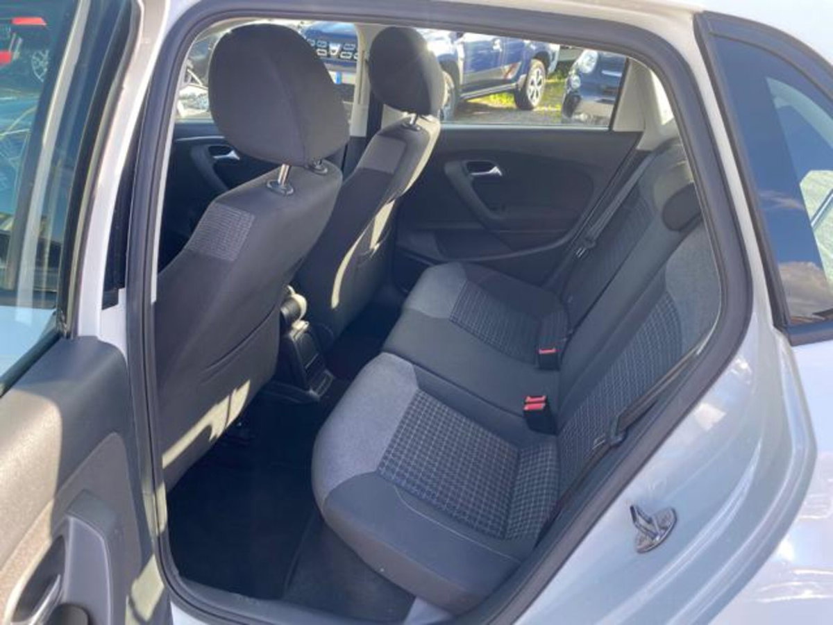 Volkswagen Polo 1.4 TDI 90 CV DSG 5p. Comfortline BlueMotion Technology (6)