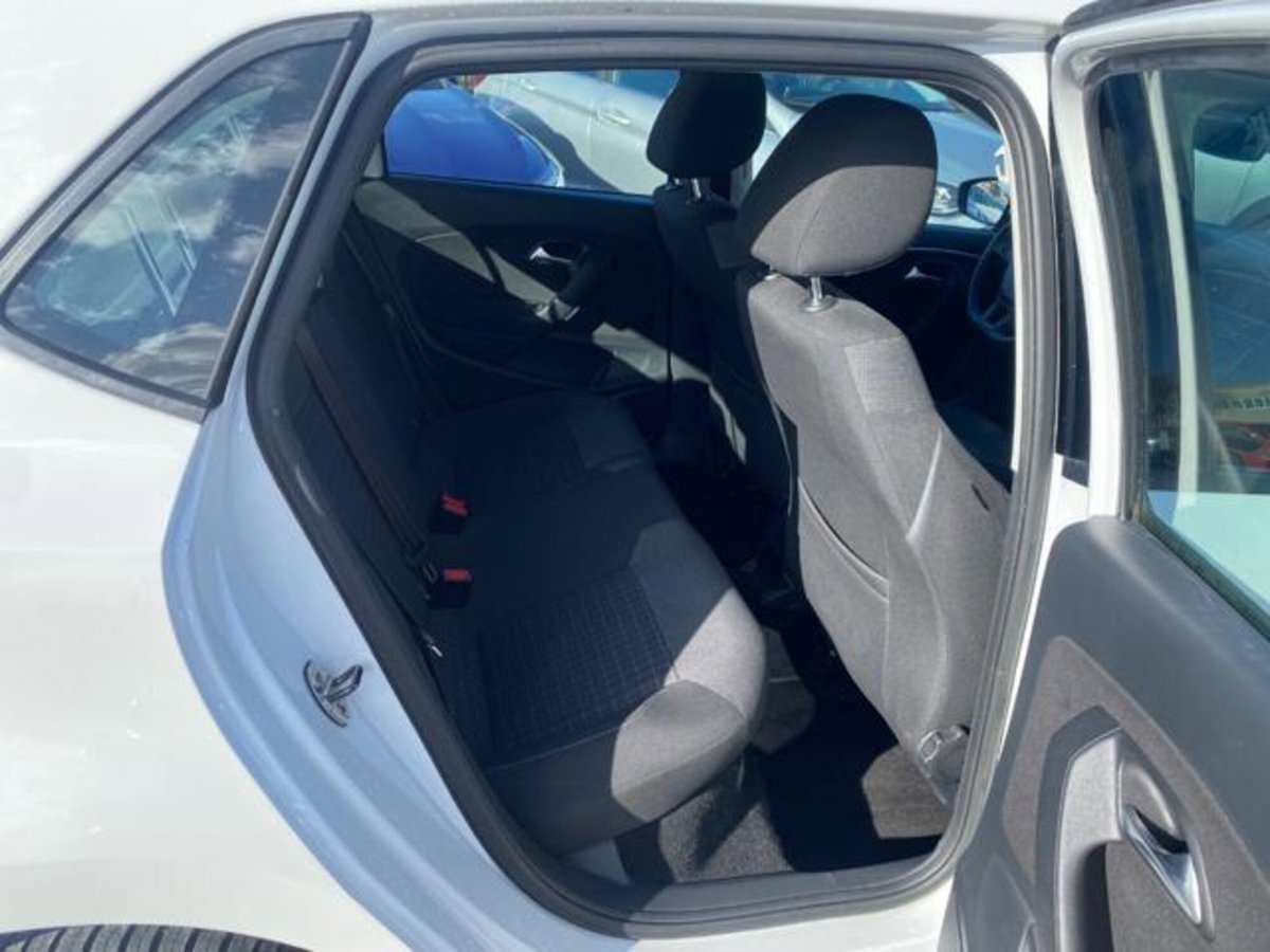 Volkswagen Polo 1.4 TDI 90 CV DSG 5p. Comfortline BlueMotion Technology (9)
