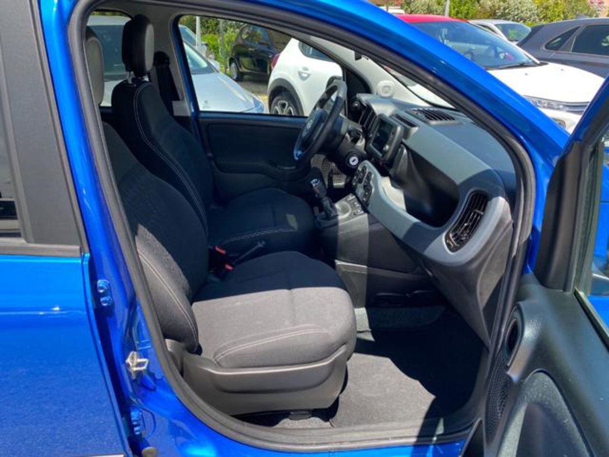 Fiat Panda Cross 1.0 firefly hybrid Cross s&s 70cv 5p.ti (9)
