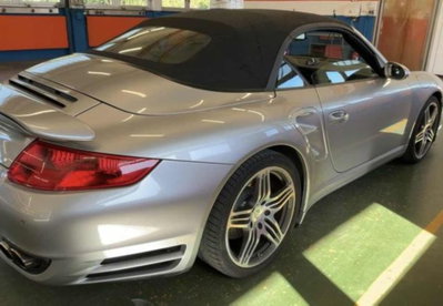 Porsche 911 Cabrio Turbo (4)