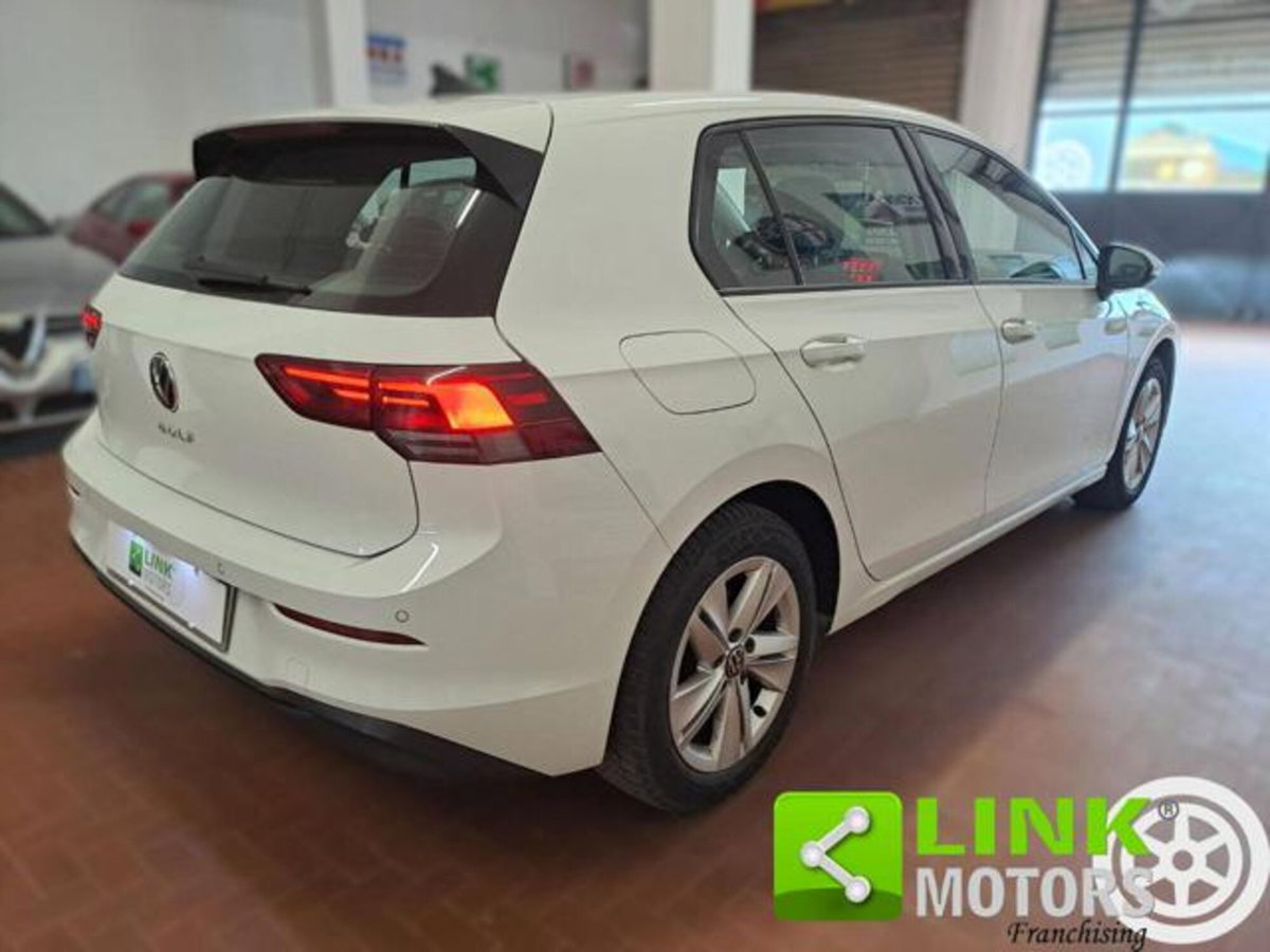 Volkswagen Golf 2.0 TDI 150 CV DSG SCR Style (3)