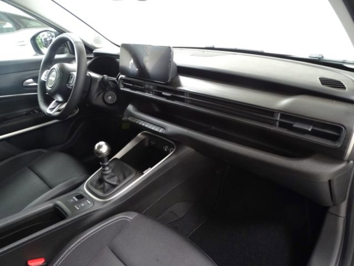 Jeep Avenger 1.2 turbo Altitude fwd 100cv (13)