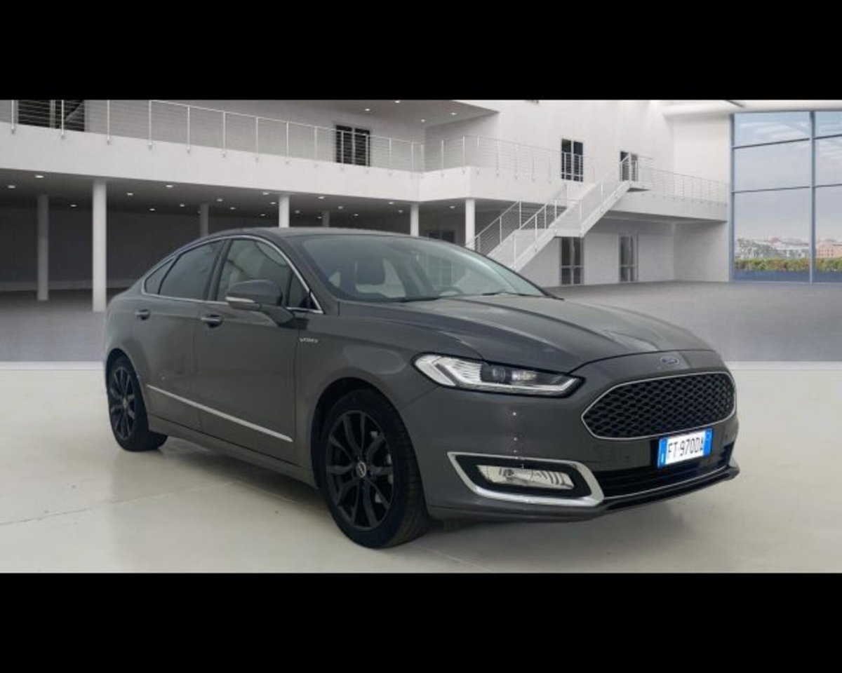 Ford Mondeo Full Hybrid 2.0 187 CV eCVT 4 porte Vignale (2)
