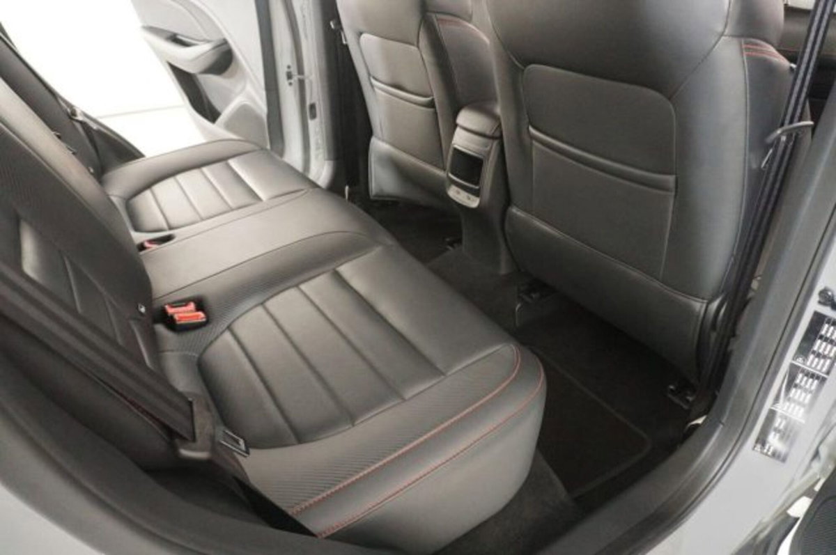 Mg ZS ZS 1.5 Luxury (11)