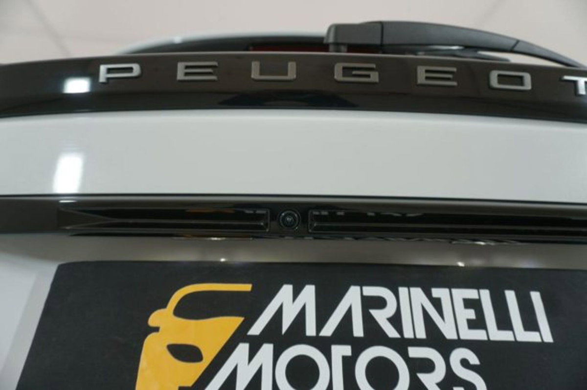 Peugeot 2008 1.2 puretech Allure s&s 100cv (19)