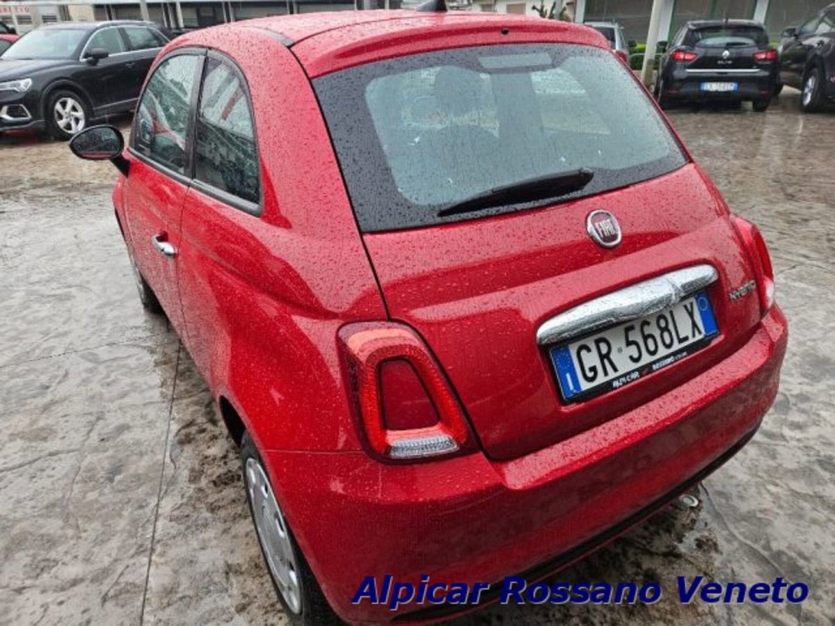 Fiat 500 1.0 Hybrid Red (8)