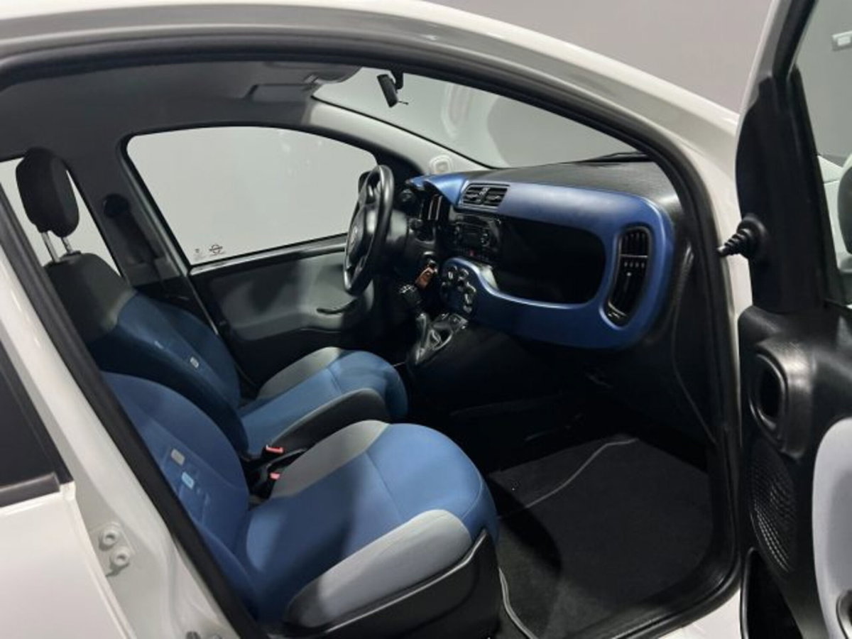 Fiat Panda 1.3 MJT 95 CV S&S Lounge (10)