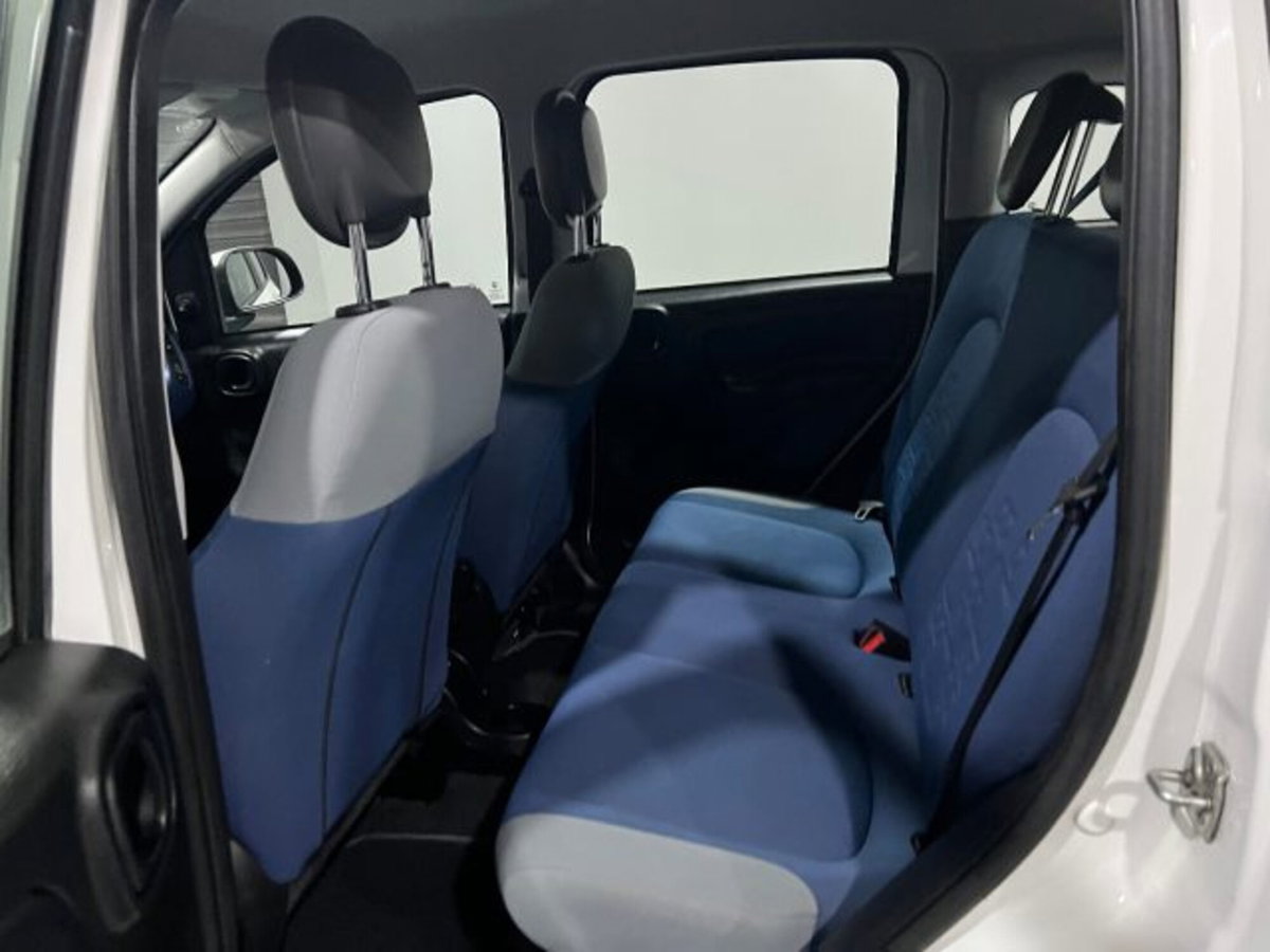Fiat Panda 1.3 MJT 95 CV S&S Lounge (11)