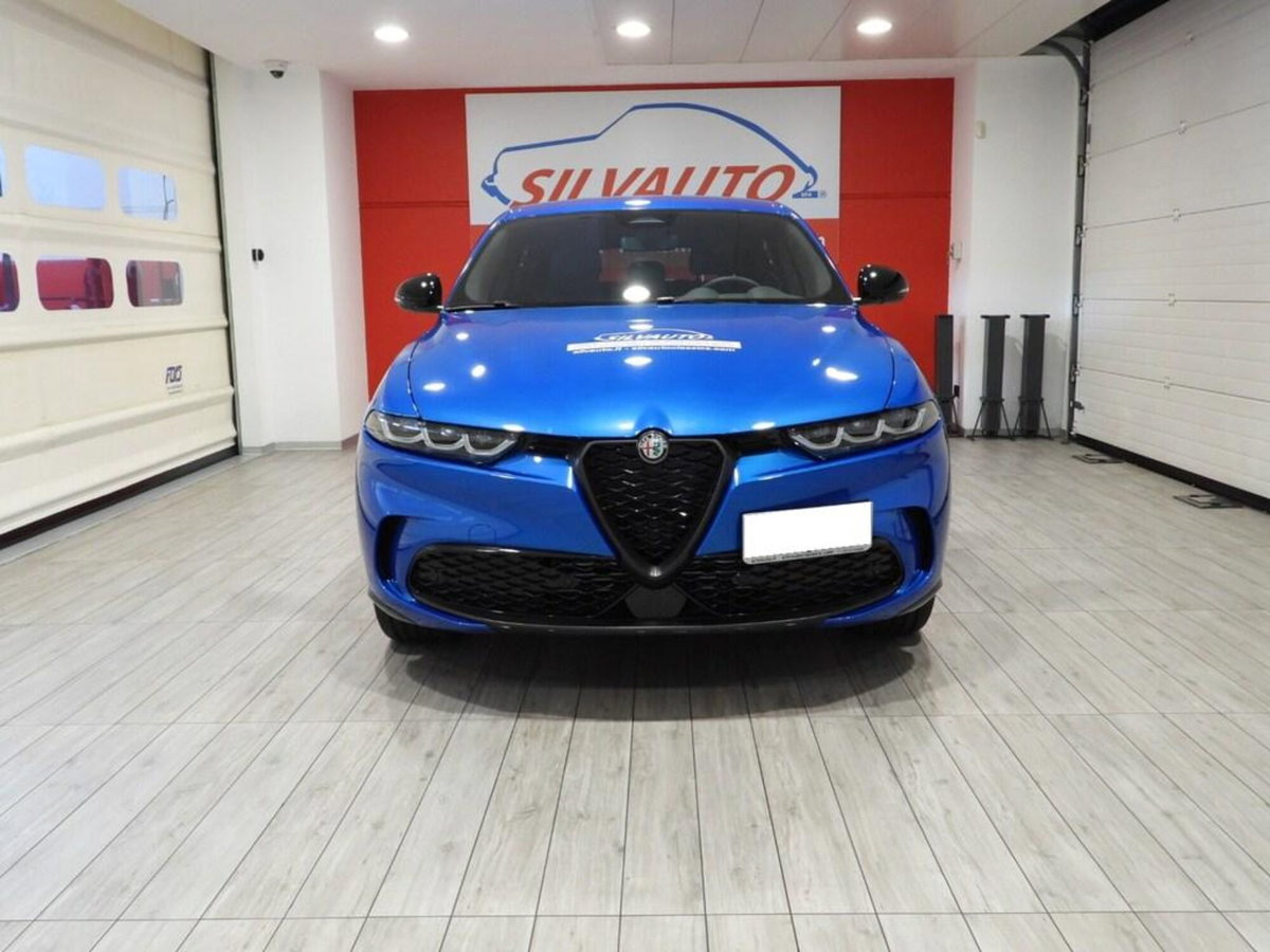 Alfa Romeo Tonale 1.6 Veloce 130cv tct6 (2)