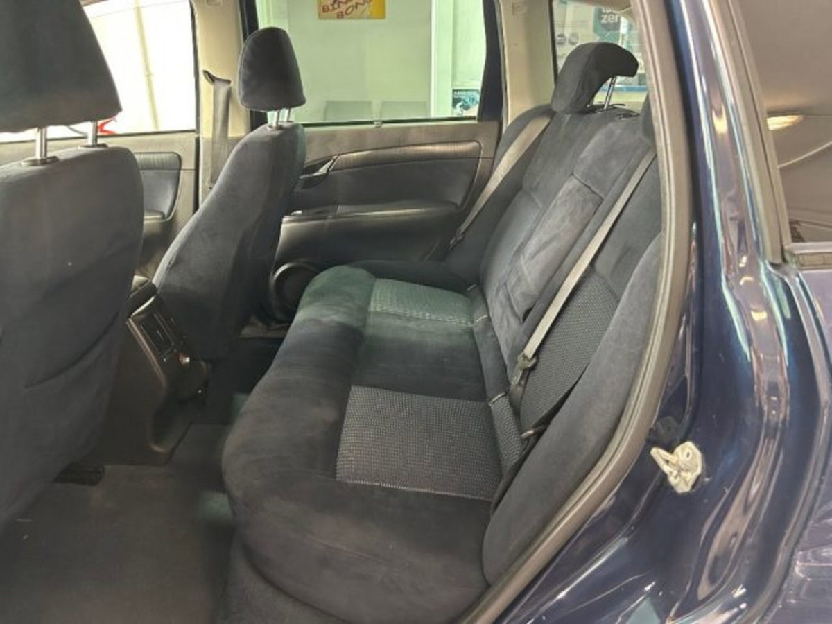 Fiat Croma 1.9 Multijet 16V Emotion (8)