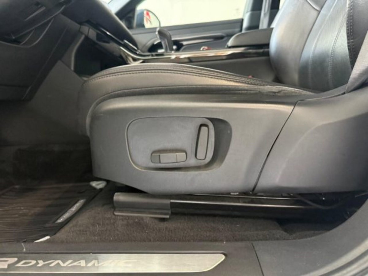 Land Rover Range Rover Evoque 2.0D I4-L.Flw 150 CV R-Dynamic S (8)